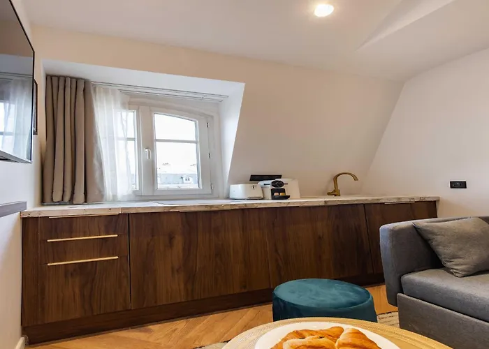 Cosy - Wagram Arc Triomphe Apartment